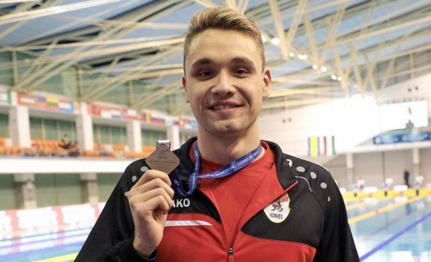 MILÁK KRISTÓF